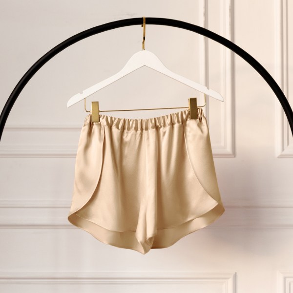 Шорты шелковые бежевые 6