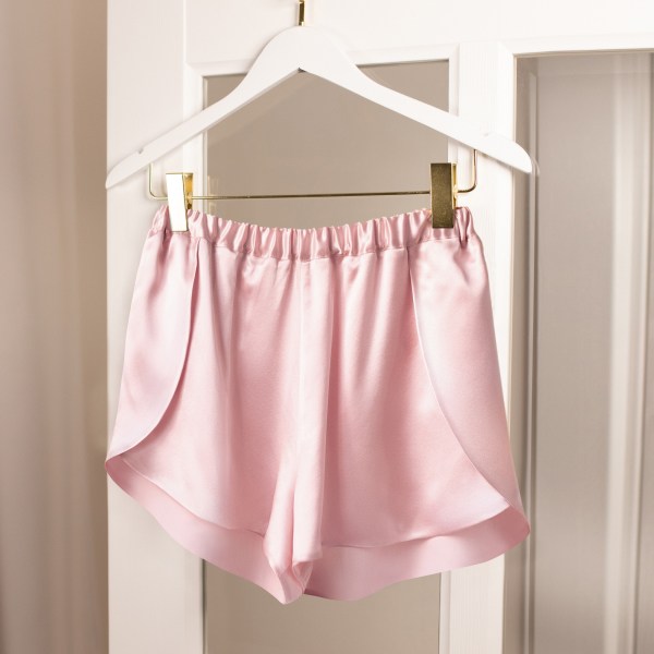 Шорты шелковые розовые 6